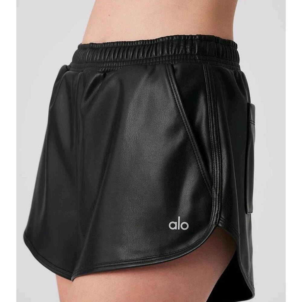 Alo Yoga Faux Leather Power Hour Shorts Size Large Black NWT - Picture 1 of 8